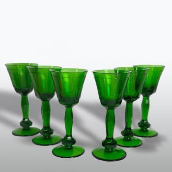 Glasses - crystal, green glass - Friedrich Egermann (1777 - 1864) - 1995 Glasses - crystal, green glass - Friedrich Egermann (1777 - 1864) - 1995